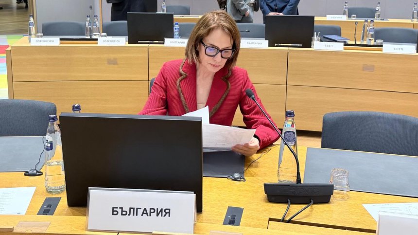 Надежда Нейнски: Не бива да губим фокуса си върху Украйна