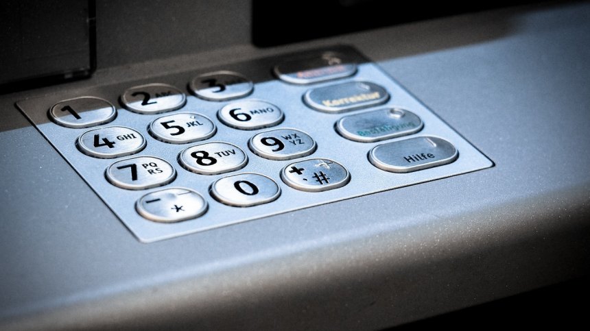 Банка ДСК съобщи кога ще бъдат възстановени парите на клиентите