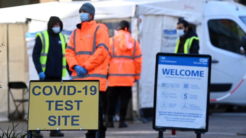 Великобритания с рекорден брой нови случаи на Ковид-19 за втори пореден ден