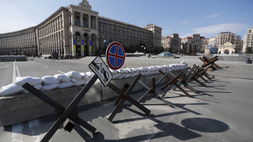 Киев се превърна в призрачен град, обгърнат от насилие и страх