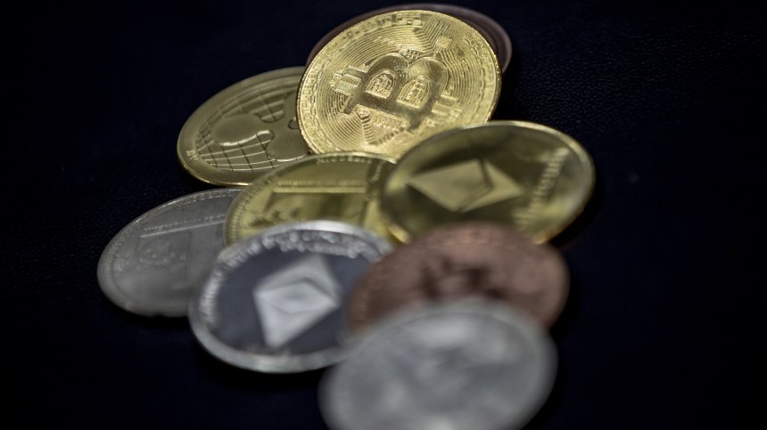 Биткойнът премина границата от 40 000 долара