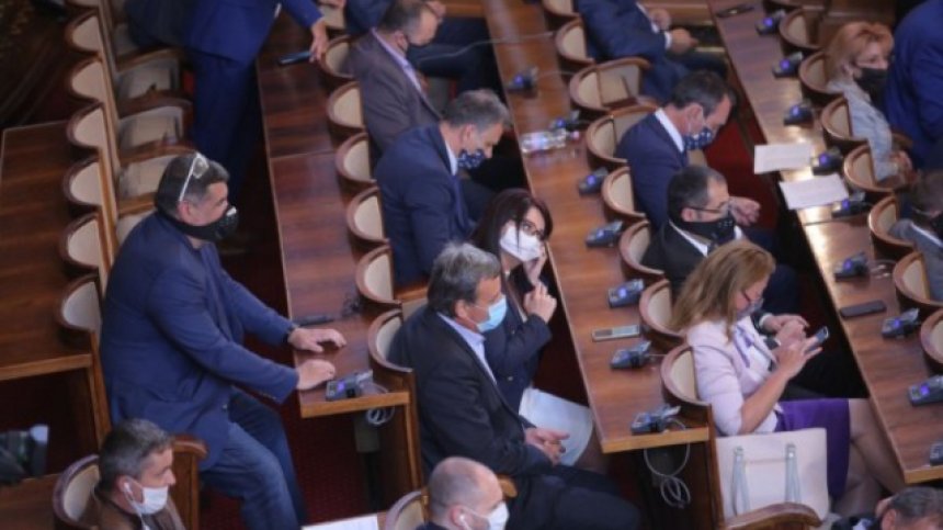 НС обсъжда задължителната предучилищна за 4-годишните