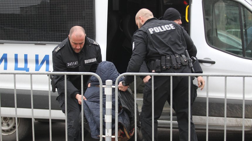 Задържаха 55-годишен мъж за разпространение на детска порнография в София