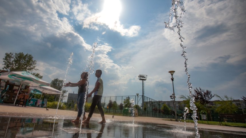 За първи път червен код за опасни жеги в България