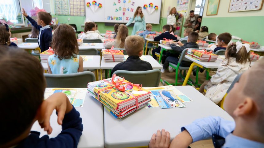 Преподавател: Ако едно дете пита AI за всичко, никога няма да се научи да мисли