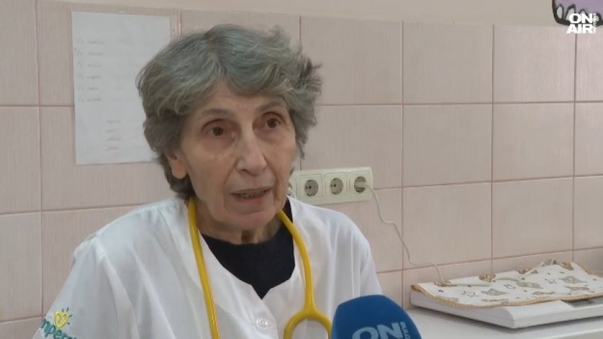 Заради болни педиатри транспортират с линейки в София деца от Перник