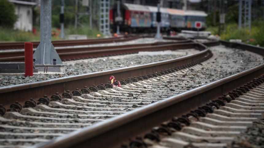 Прегазеният машинист в Мездра сам скочил от влака