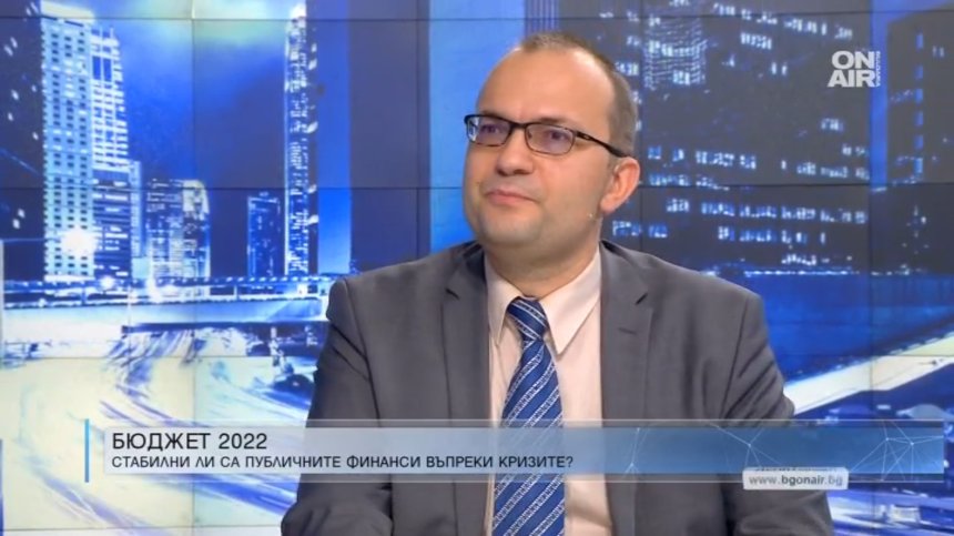 Мартин Димитров: Контролът ще пада върху големите компании, а не върху фризьорките