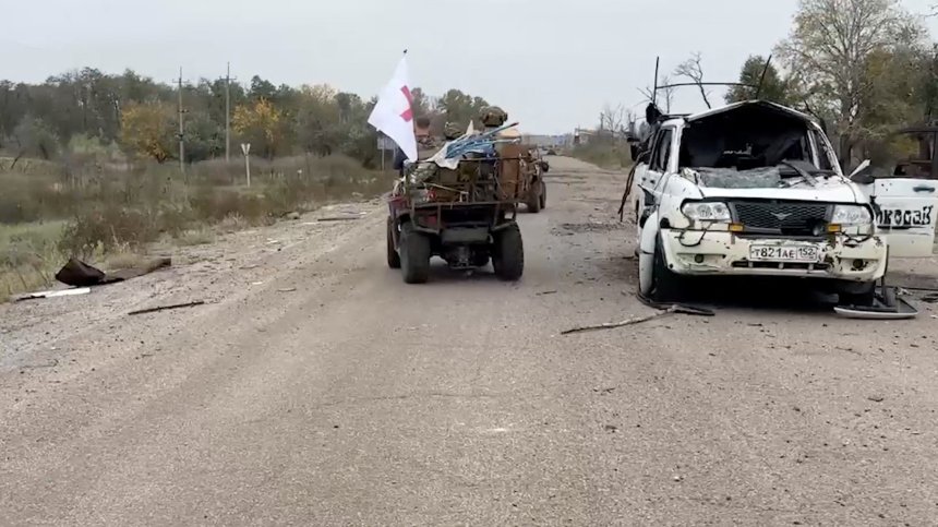 Евакуират жителите на Олешки, около 2000 души остават блокирани в града