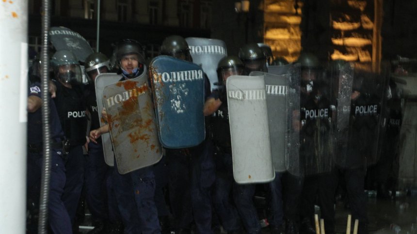 Пуснаха част от задържаните на протеста на 2 септември, Дамбовеца - с подписка