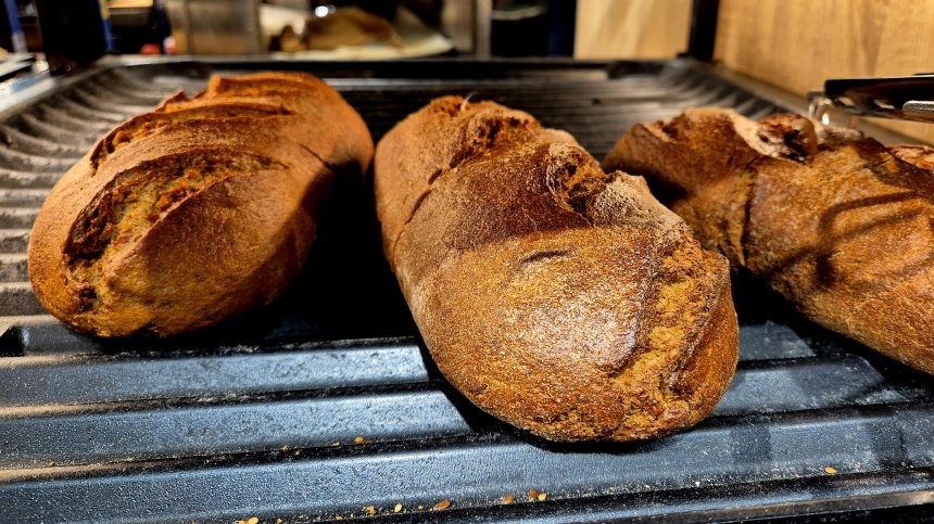 Ако ДДС за хляба стане 20%, с толкова ще скочи и цената му