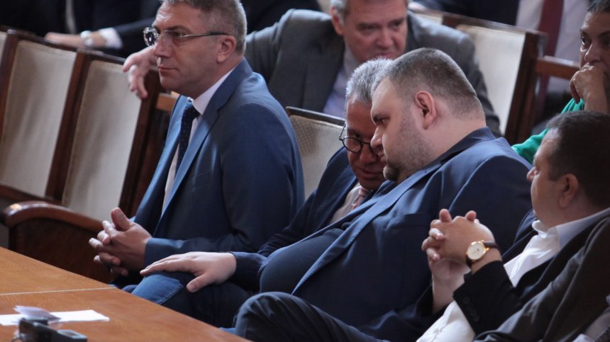 ДПС: Върнахме надвзетите пари, няма да преговаряме за субсидиите