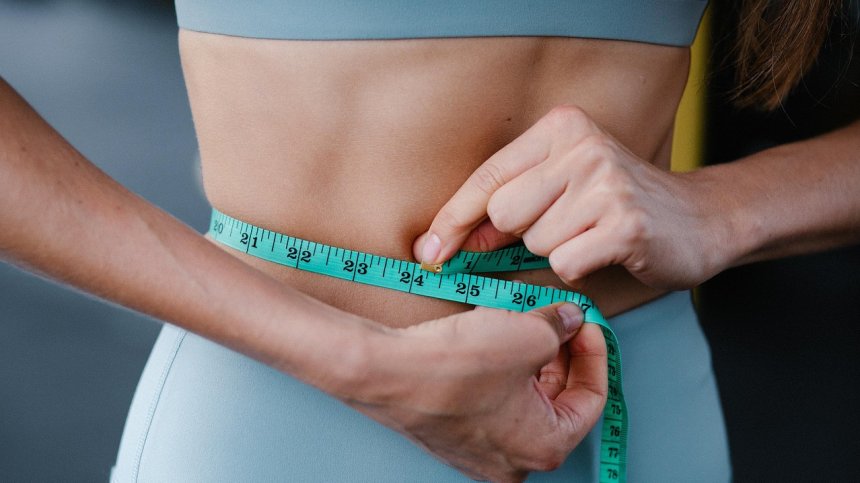 Помага ли ябълковият оцет в борбата с излишните килограми?