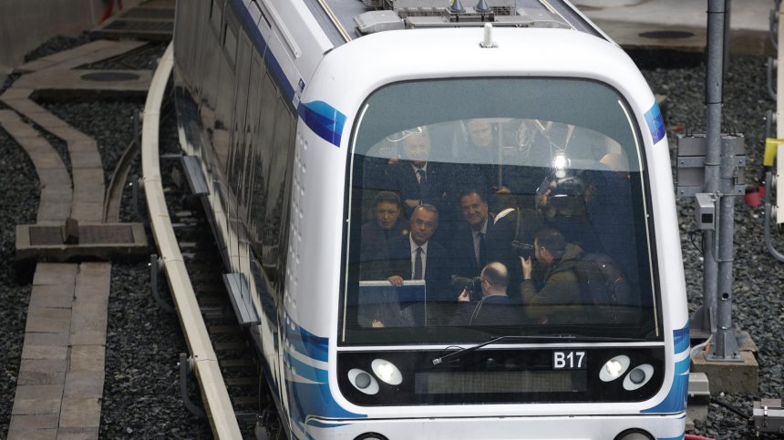 Технически проблем в метрото в Солун спря движението