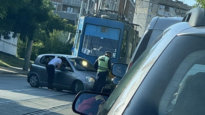 Първи инциденти с трамваи в София след 6 дни протести