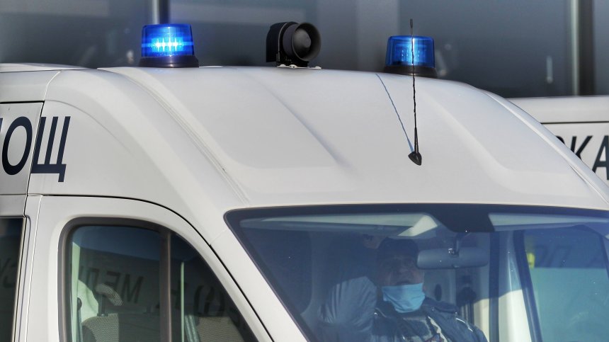 Мъж почина след падане от 5-метрово метално скеле в Софийско