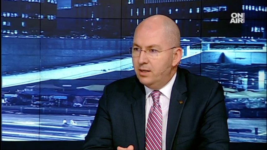 Медведев в България: Само приказки без конкретика, заяви Румен Йончев