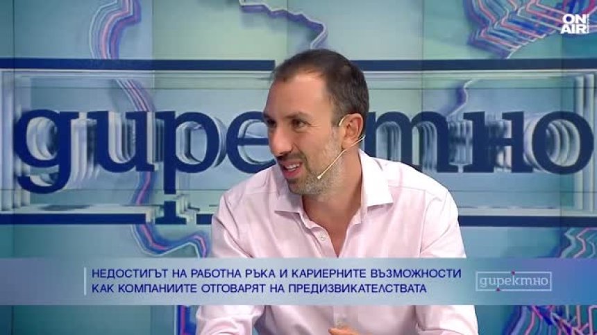 Технологичен експерт: Телефоните нямат работа в ръцете на децата в клас