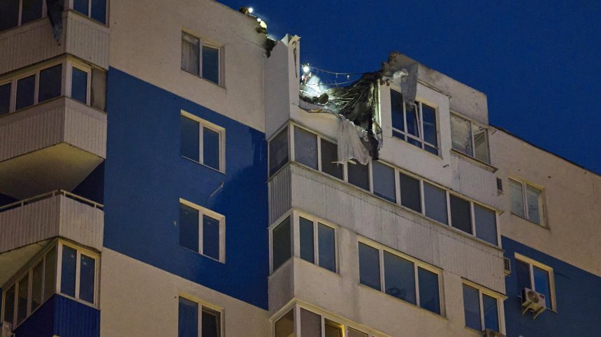 Руснаците свалиха 174 украински дрона, но не опазиха петролна рафинерия в Енгелс