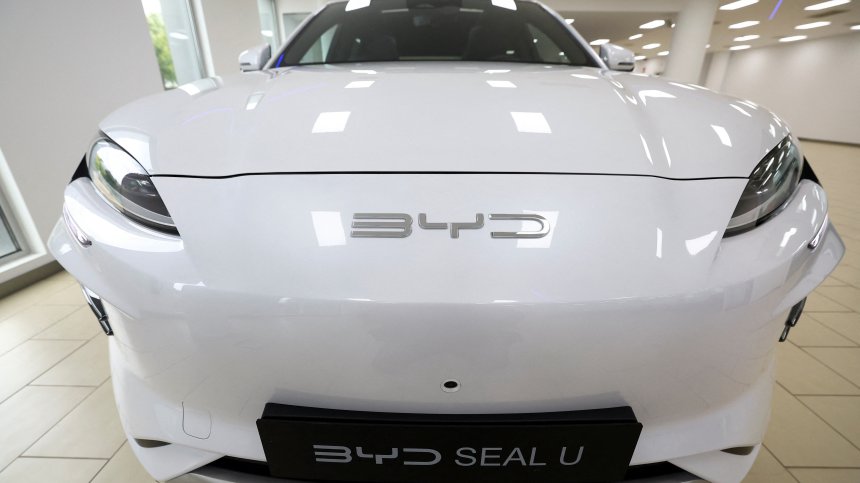 Китайските електромобили на BYD правят фурор във Великобритания