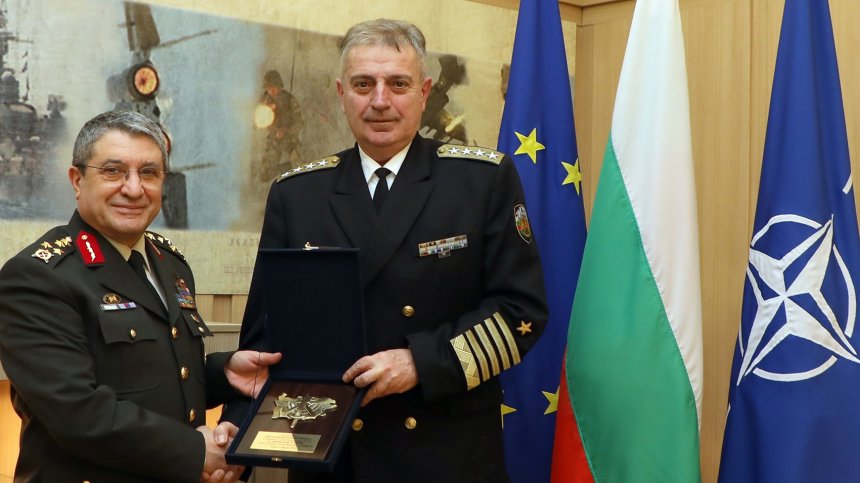 Адм. Ефтимов: С Турция сме съюзници в НАТО и партньорството ни е ключово