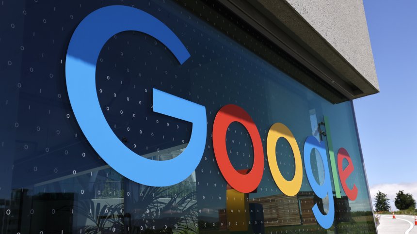 Русия осъди Google, премахнал "невярна информация" за войната