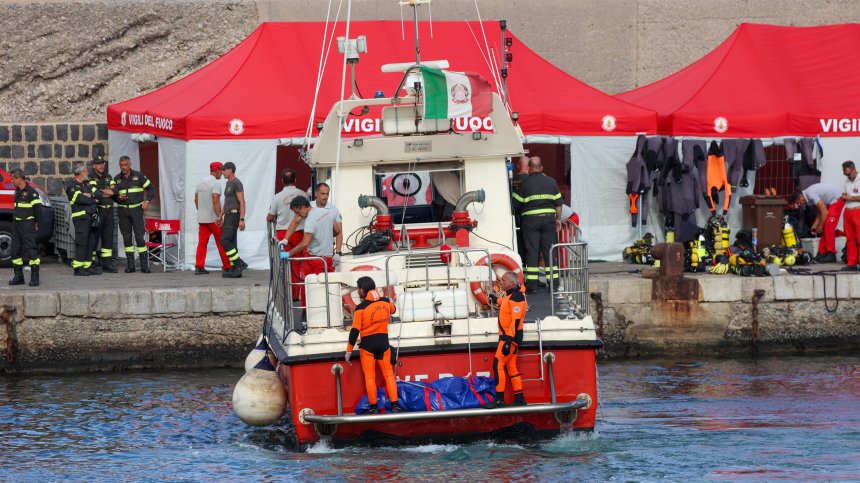 Откриха тялото на милиардера Майк Линч от потъналата край Сицилия яхта