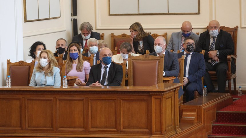 Четири оставки в кабинета "Борисов 3", Ананиев става финансов министър