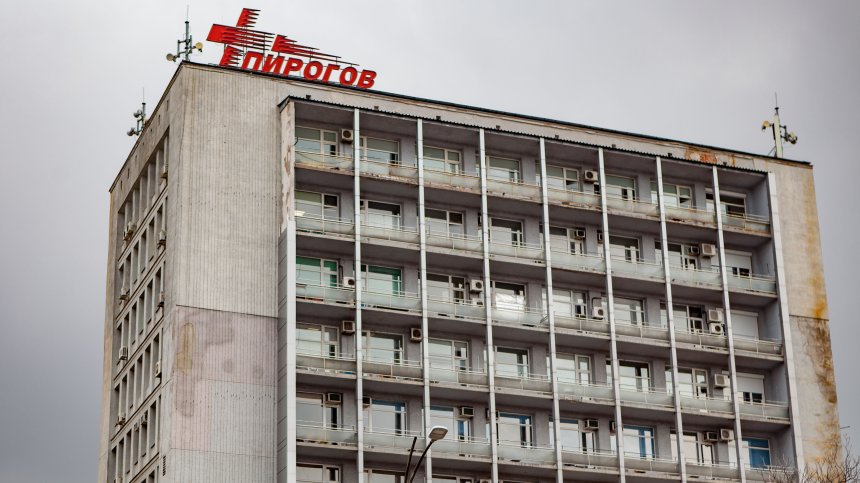 Жена с черепно-мозъчна травма е откарана в "Пирогов"