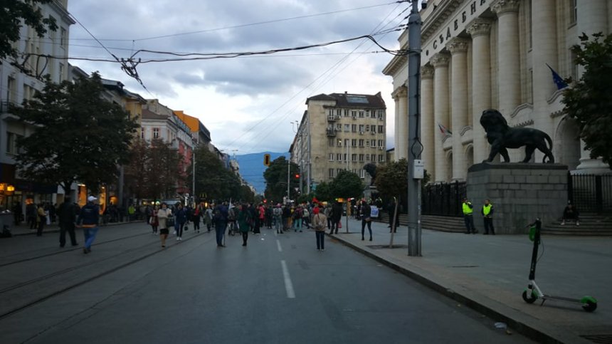 84 дни недоволство, акцент на протеста - докладът на ЕК 