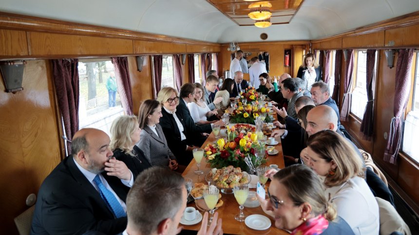 България и РСМ договориха железопътната връзка София - Скопие (+СНИМКИ)