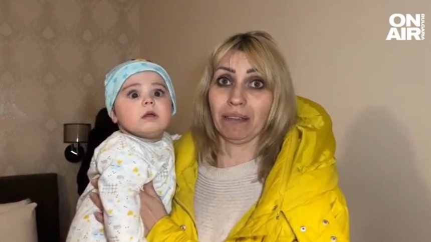 В Свищов приеха украинка с децата ѝ: Бяхме два дни в бункер, но не може да издържим