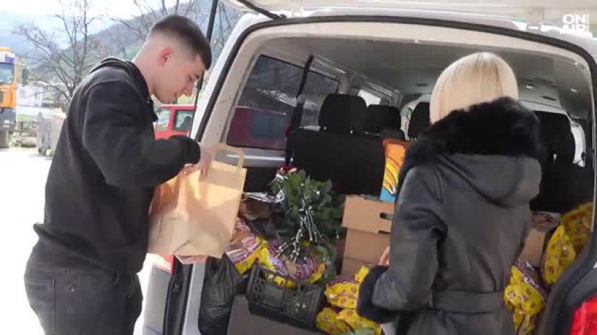 Инфлуенсъри и доброволци вдъхнаха надежда на възрастни хора в нужда за Великден