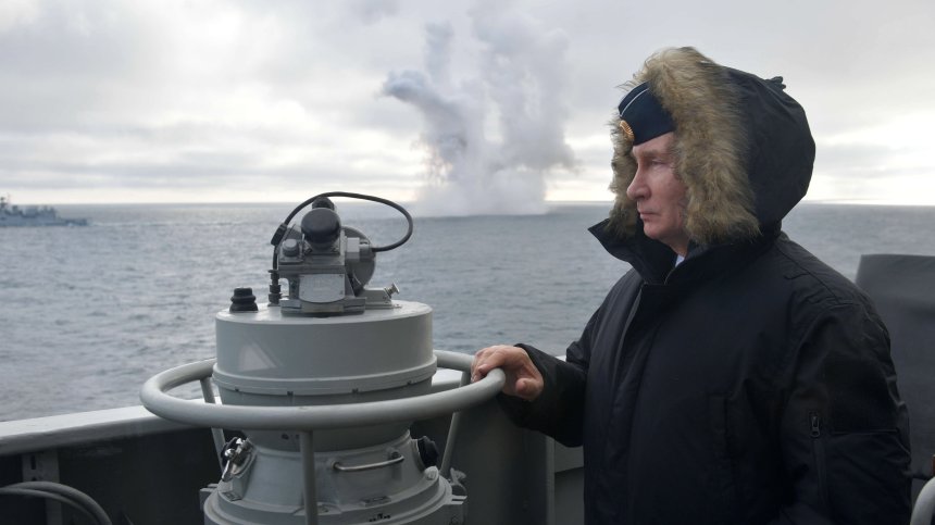 Путин праща МиГ-31 с ракети "Кинжал" да кръжат над Черно море