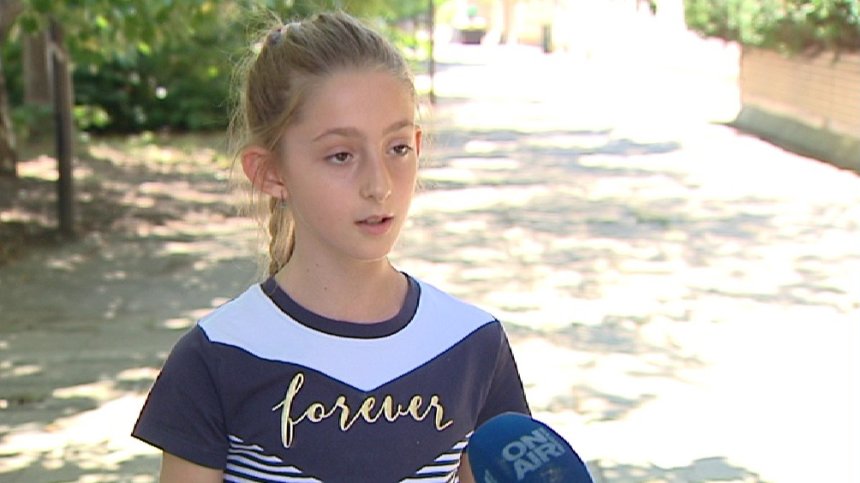 Пострадалото в басейн момиче: Много се уплаших, бях изпаднала в истерия