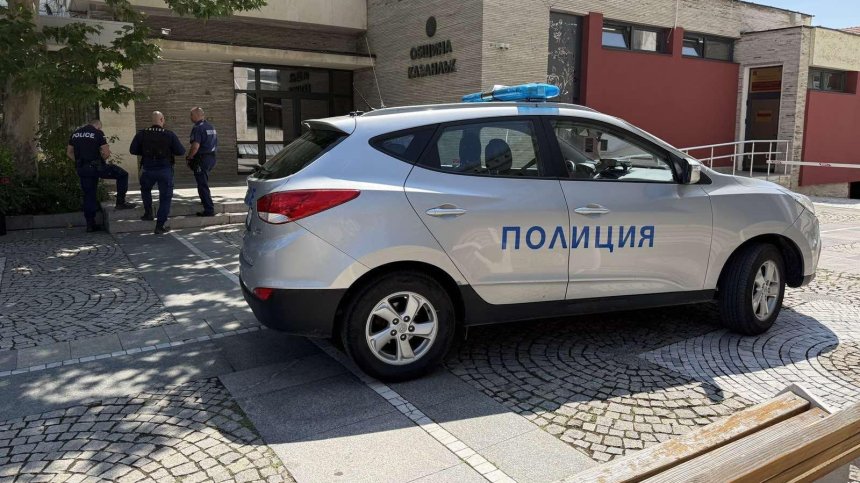 Нова порция бомбени заплахи в цялата страна