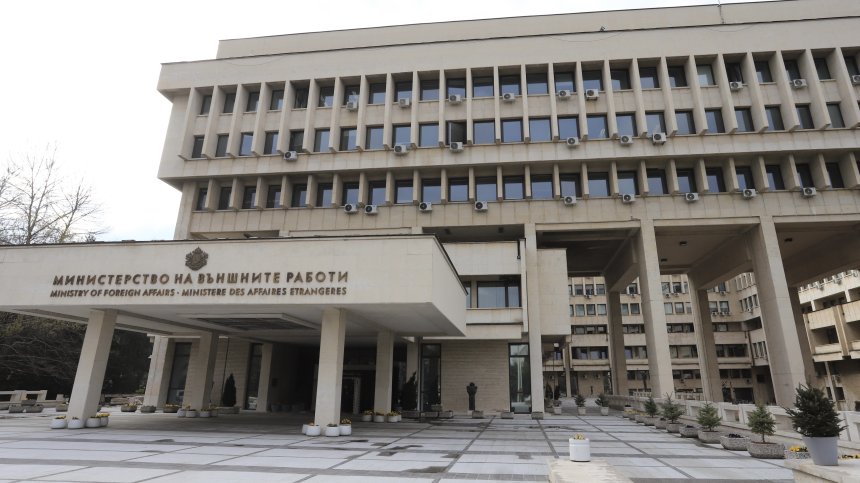 МВнР предупреди пътуващите българи до Бангладеш