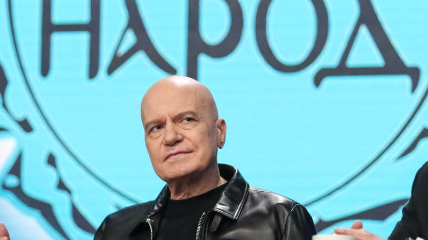 Трифонов отговори на Лена: Влизам днес в офиса, гледам до мен само бъдещи пандизчии