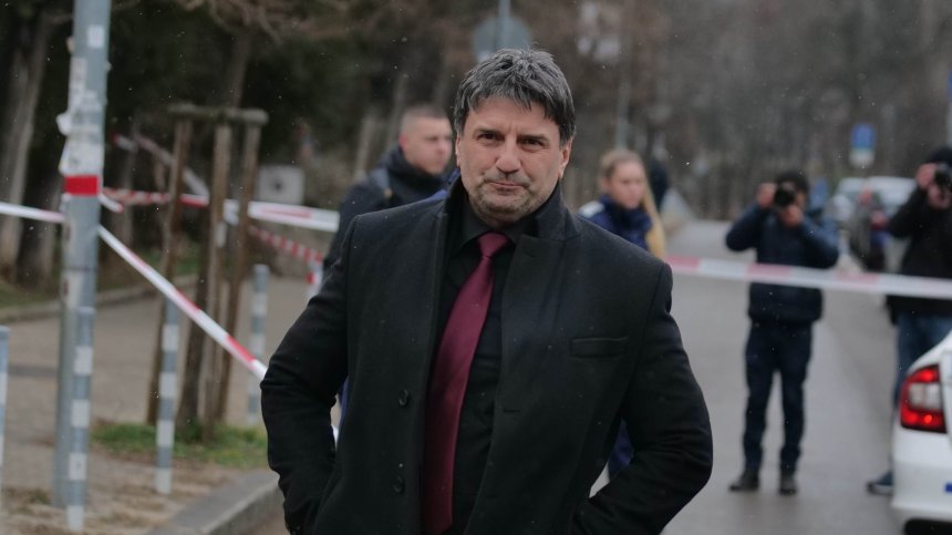 Шефът на СДВР: Бързата намеса на полицията предотврати повече ранени от жената с нож