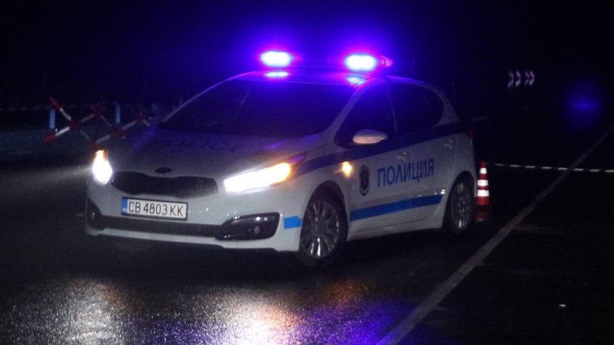 Катастрофа със загинали на пътя София - Варна, кола е пламнала