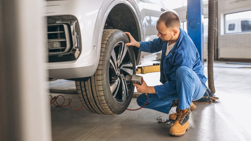 КАТ глобява шофьори с неподходящи за зимата гуми от днес