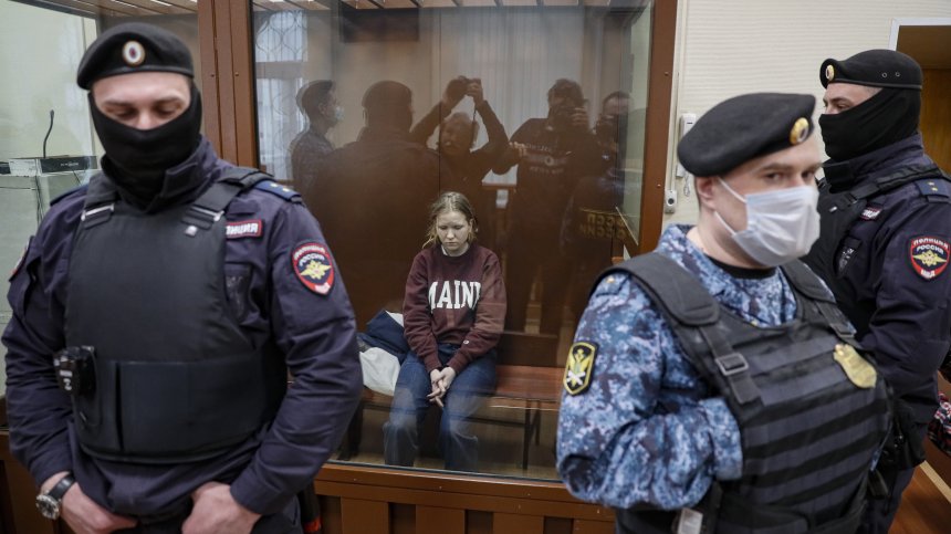 Русия издирва трети заподозрян за убийството на блогъра Владлен Татарски