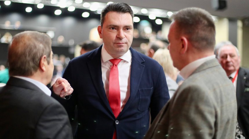 Калоян Паргов се отказа от надпреварата за председателския пост в БСП