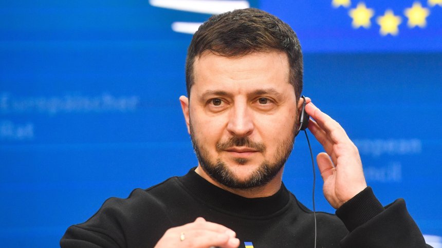 Зеленски: Твърде рано е да обявим победа срещу Русия на енергийния фронт