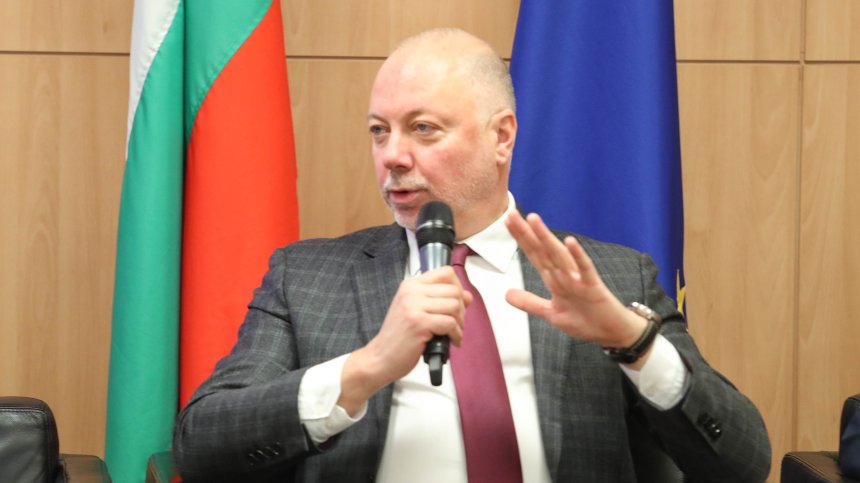 Росен Желязков: Има всички предпоставки КПКОНПИ скоро да е с нов състав