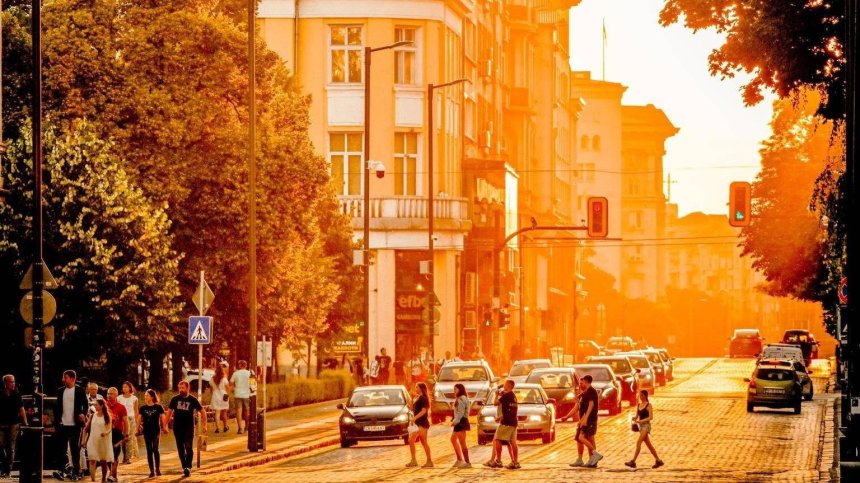В София предприемат пакет от мерки срещу опасните горещини