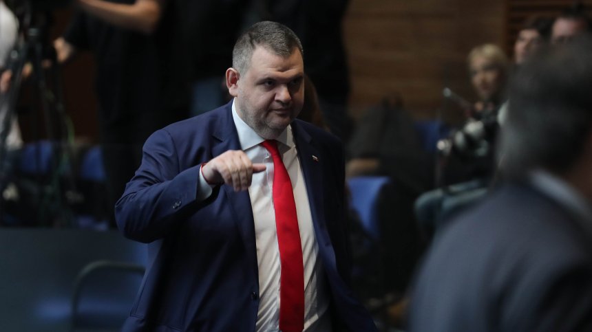 Делян Пеевски: Изявлението на Румен Радев е несъстоятелно