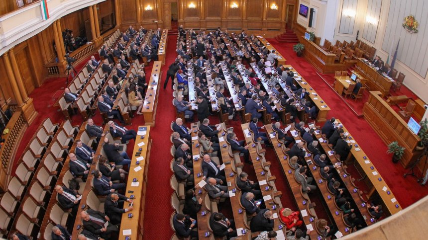 Мерки против коронавируса в Народното събрание