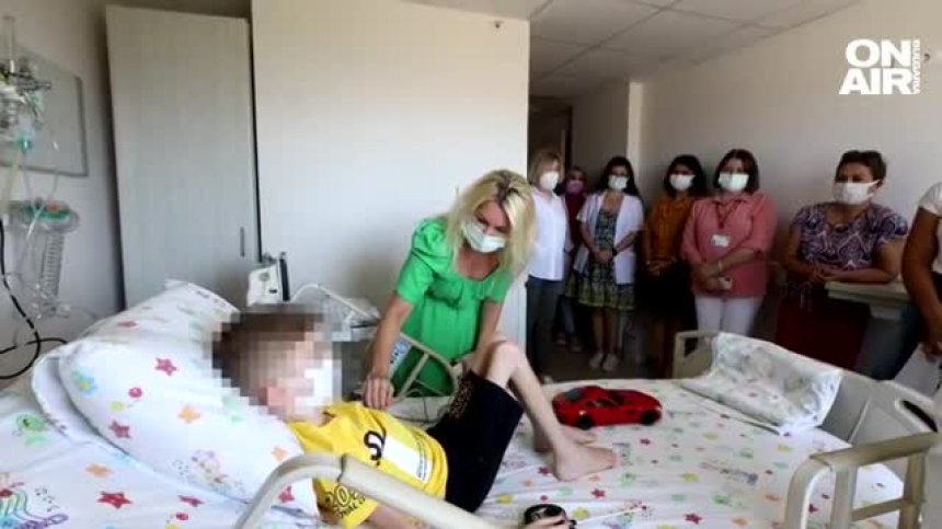 Кошмарът на малкия Джем: Заключен в стаичка в Бурса, цяла година кара на фасул и мляко