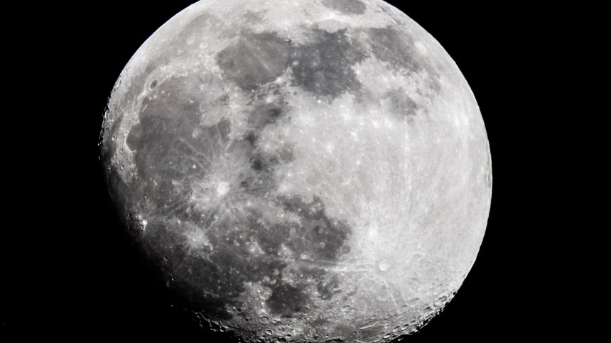 Китай и Русия се споразумяха за създаване на станция на Луната